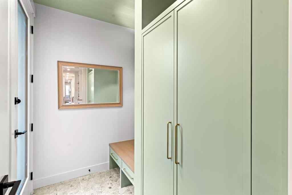 MLS® A2264967 - 2519 19A Street SW in Richmond Calgary, Residential