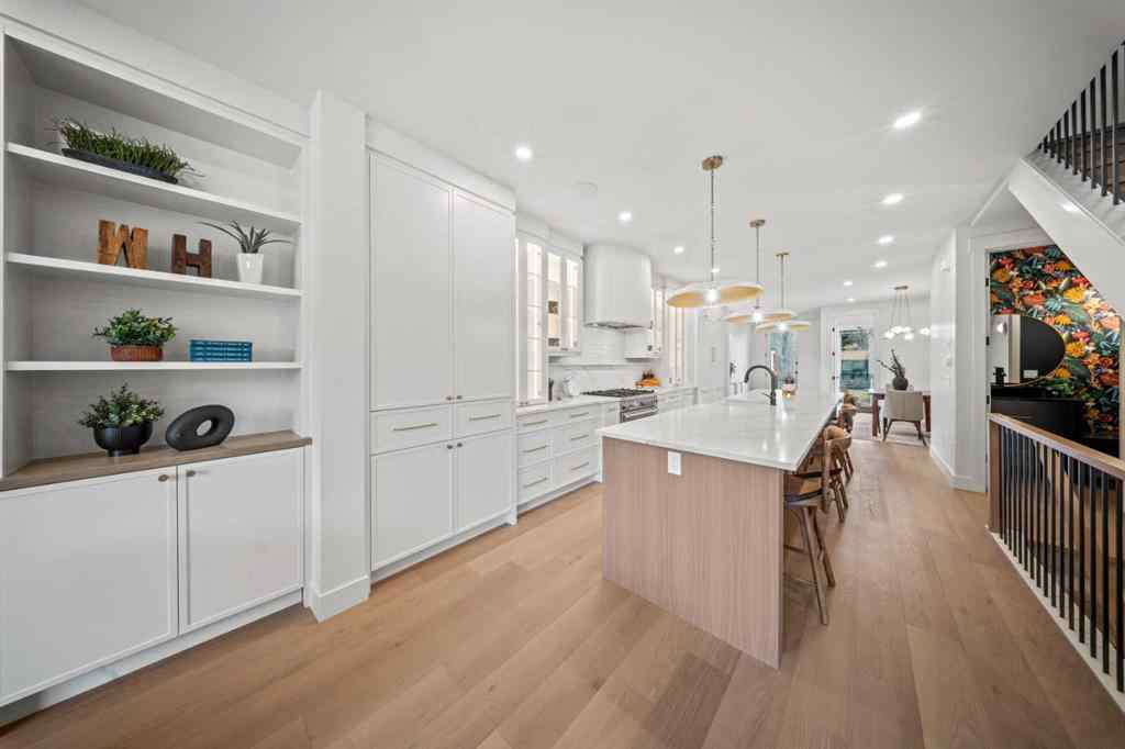 MLS® A2264967 - 2519 19A Street SW in Richmond Calgary, Residential