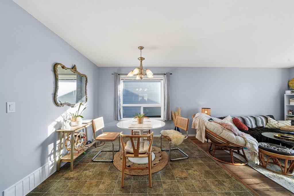 MLS® A2264968 - 106 Drummond Close  in Davenport Red Deer, Residential