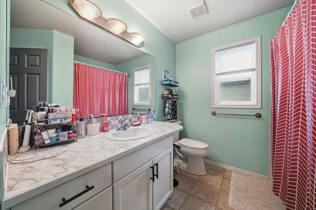 MLS® A2264968 - 106 Drummond Close  in Davenport Red Deer, Residential