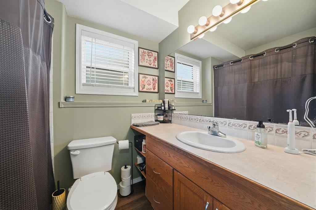 MLS® A2264968 - 106 Drummond Close  in Davenport Red Deer, Residential