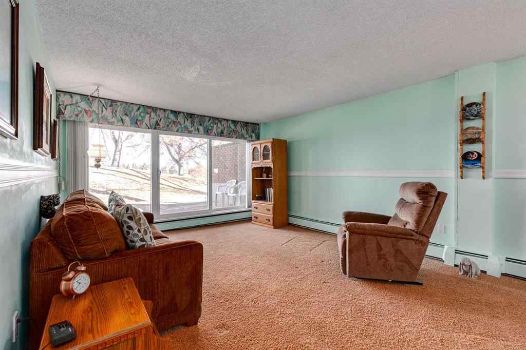 MLS® A2264972 - Unit #131 820 89 Avenue SW in Haysboro Calgary, Residential