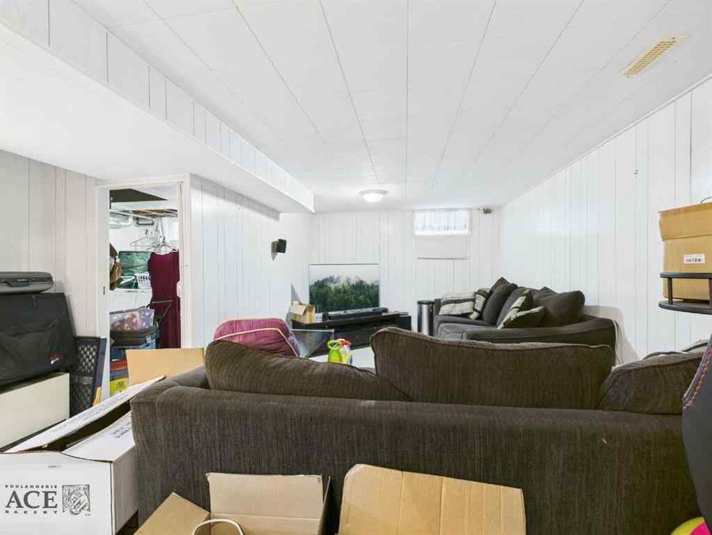 MLS® A2264974 - 5314 45 Street  in NONE Vegreville, Residential