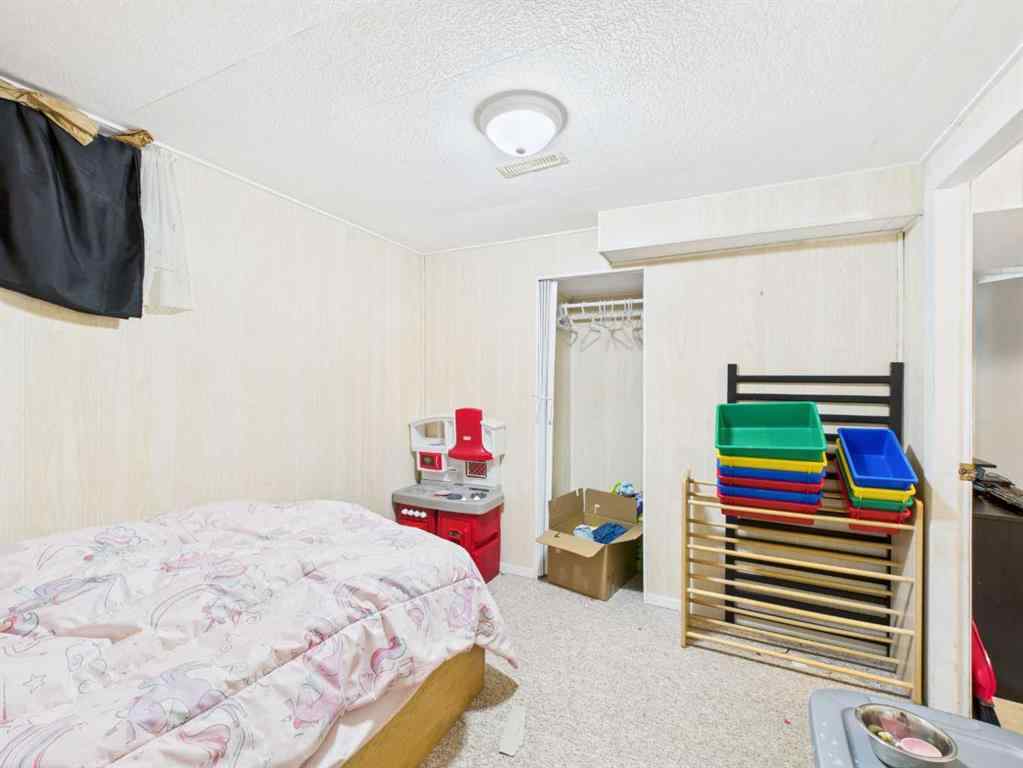 MLS® A2264974 - 5314 45 Street  in NONE Vegreville, Residential