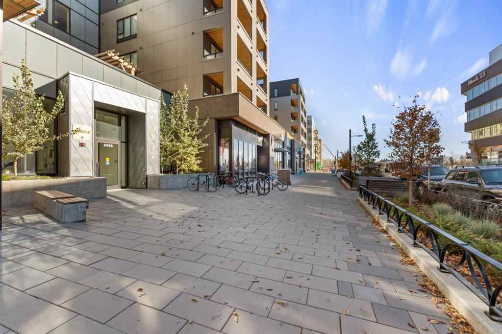 MLS® A2264977 - Unit #220 3932 University Avenue NW in University District Calgary, Residential