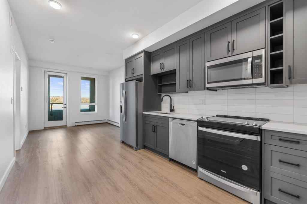MLS® A2264977 - Unit #220 3932 University Avenue NW in University District Calgary, Residential