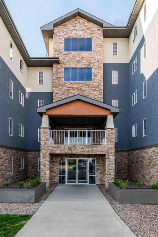 MLS® A2264978 - Unit #401 19 Terrace View NE in Terrace Medicine Hat, Residential