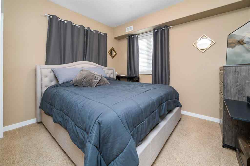 MLS® A2264978 - Unit #401 19 Terrace View NE in Terrace Medicine Hat, Residential
