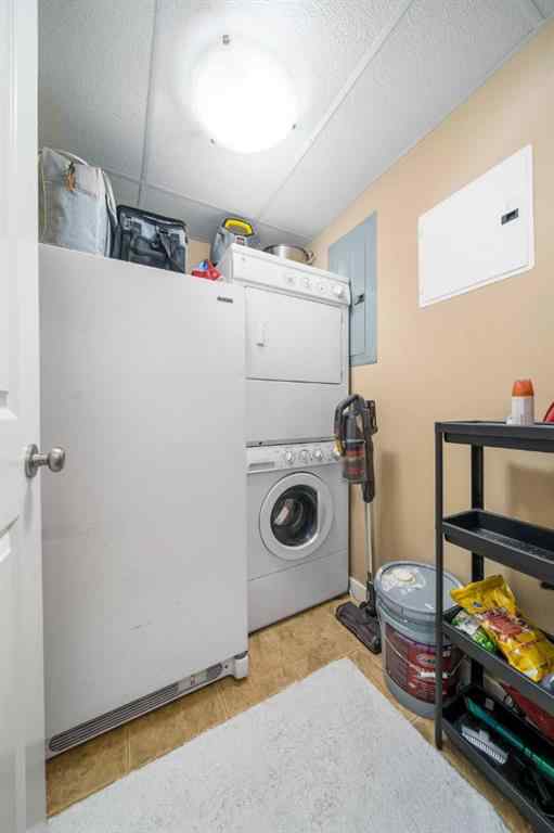 MLS® A2264978 - Unit #401 19 Terrace View NE in Terrace Medicine Hat, Residential