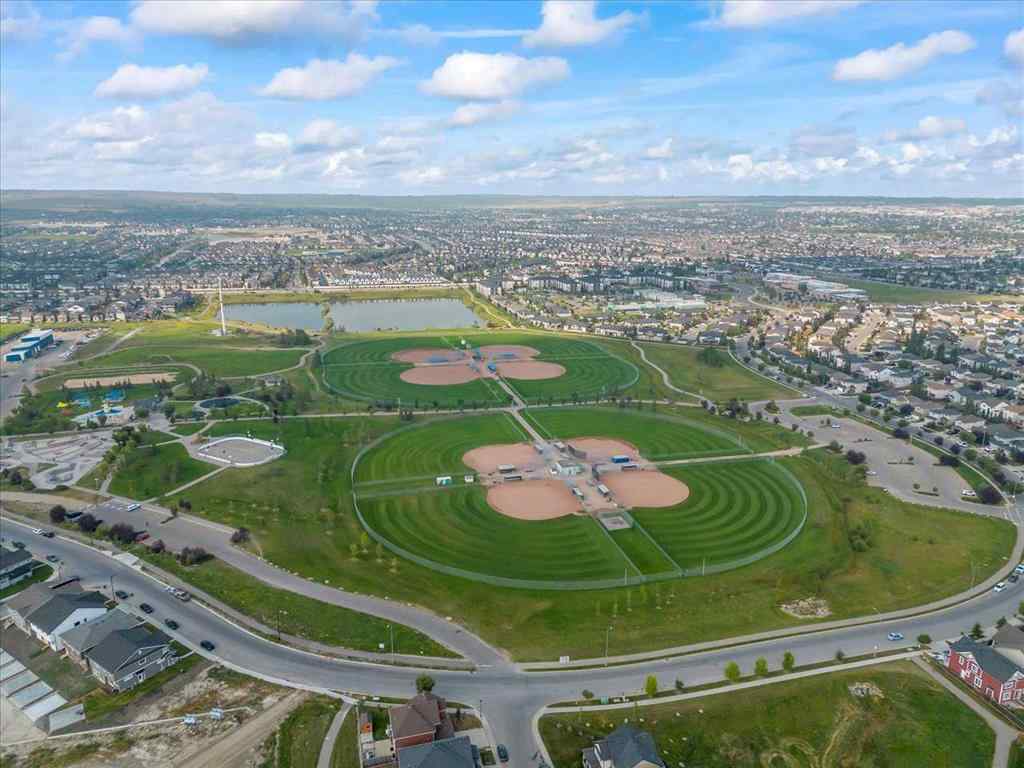 MLS® A2264984 - 602 Osborne Drive SW in Southwinds Airdrie, Residential