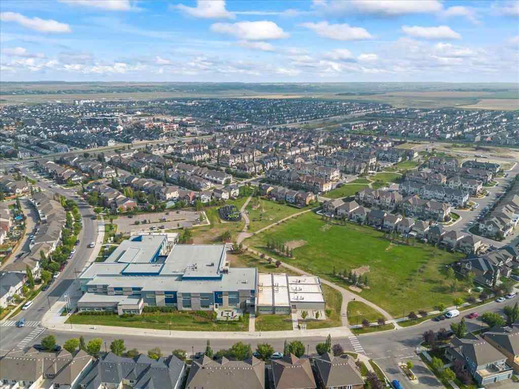 MLS® A2264984 - 602 Osborne Drive SW in Southwinds Airdrie, Residential