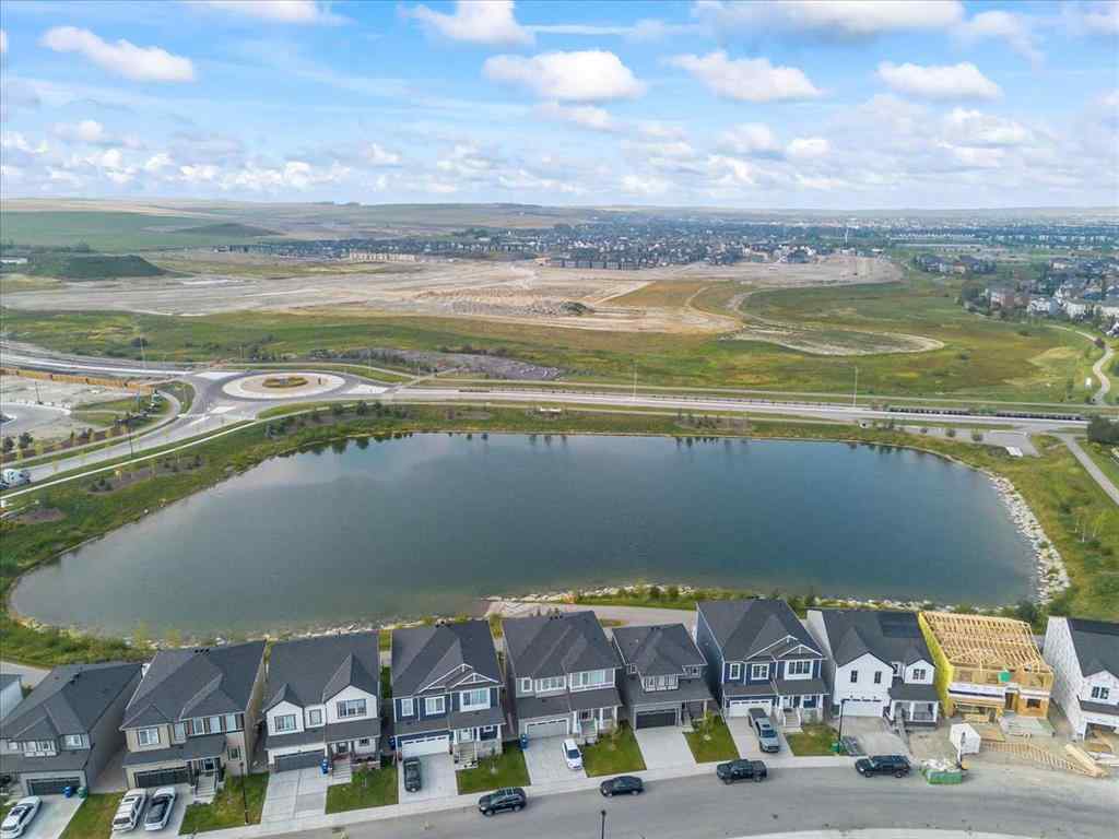 MLS® A2264984 - 602 Osborne Drive SW in Southwinds Airdrie, Residential