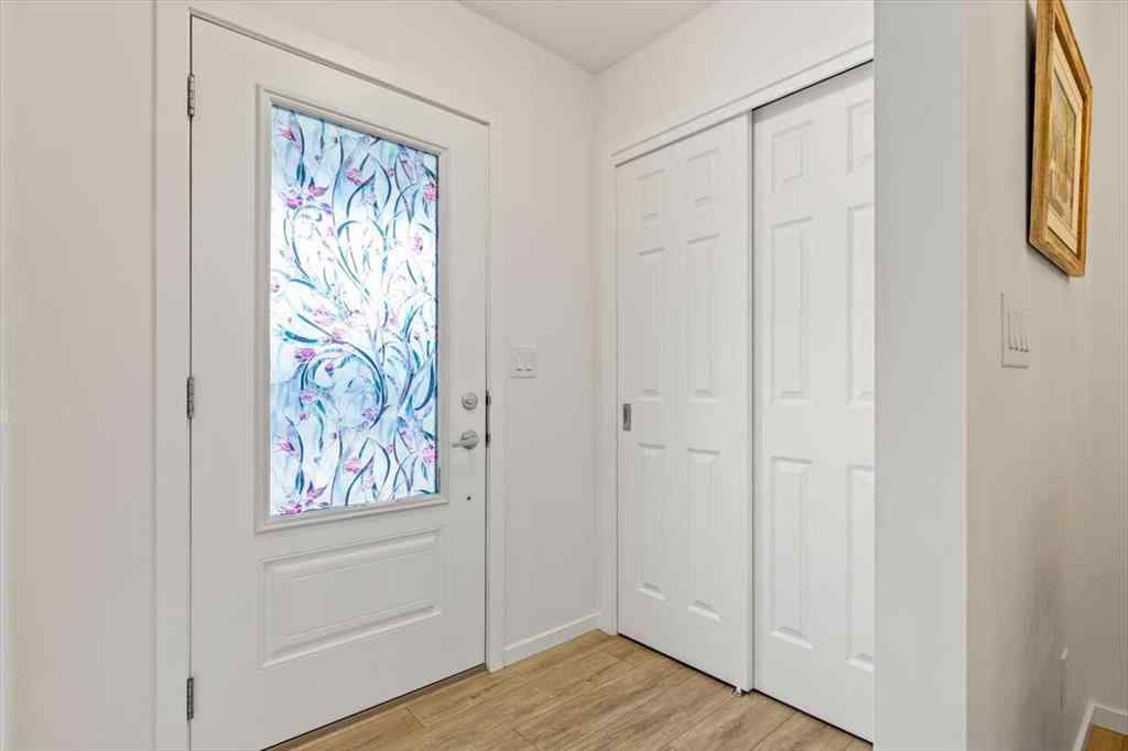 MLS® A2264984 - 602 Osborne Drive SW in Southwinds Airdrie, Residential