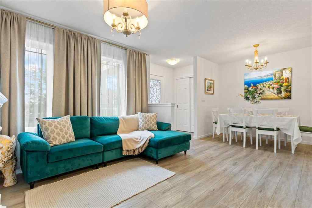 MLS® A2264984 - 602 Osborne Drive SW in Southwinds Airdrie, Residential