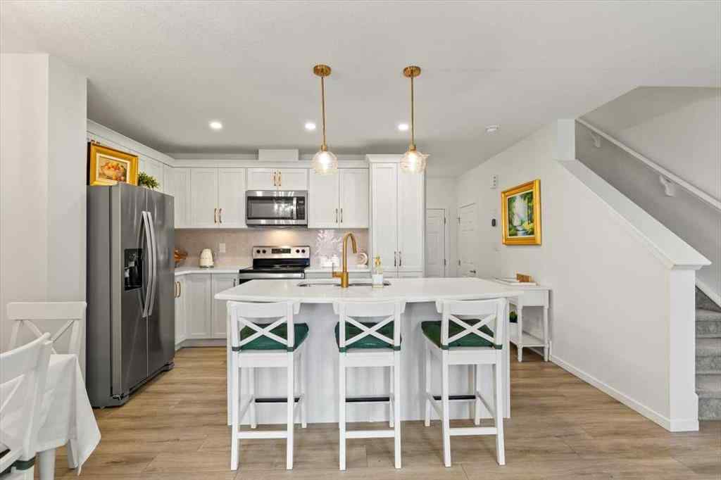 MLS® A2264984 - 602 Osborne Drive SW in Southwinds Airdrie, Residential