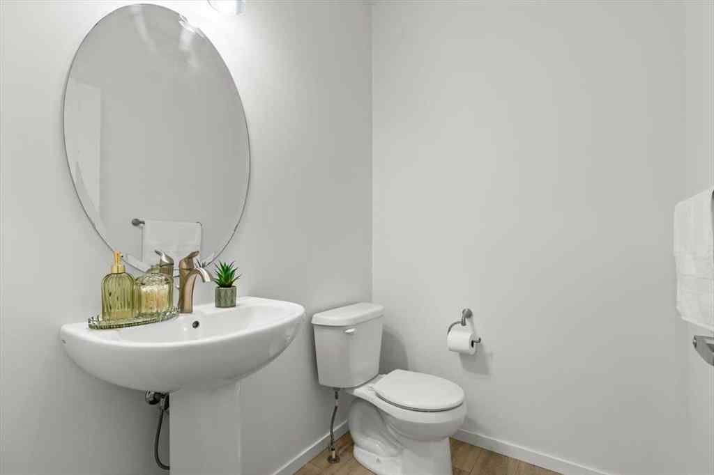 MLS® A2264984 - 602 Osborne Drive SW in Southwinds Airdrie, Residential