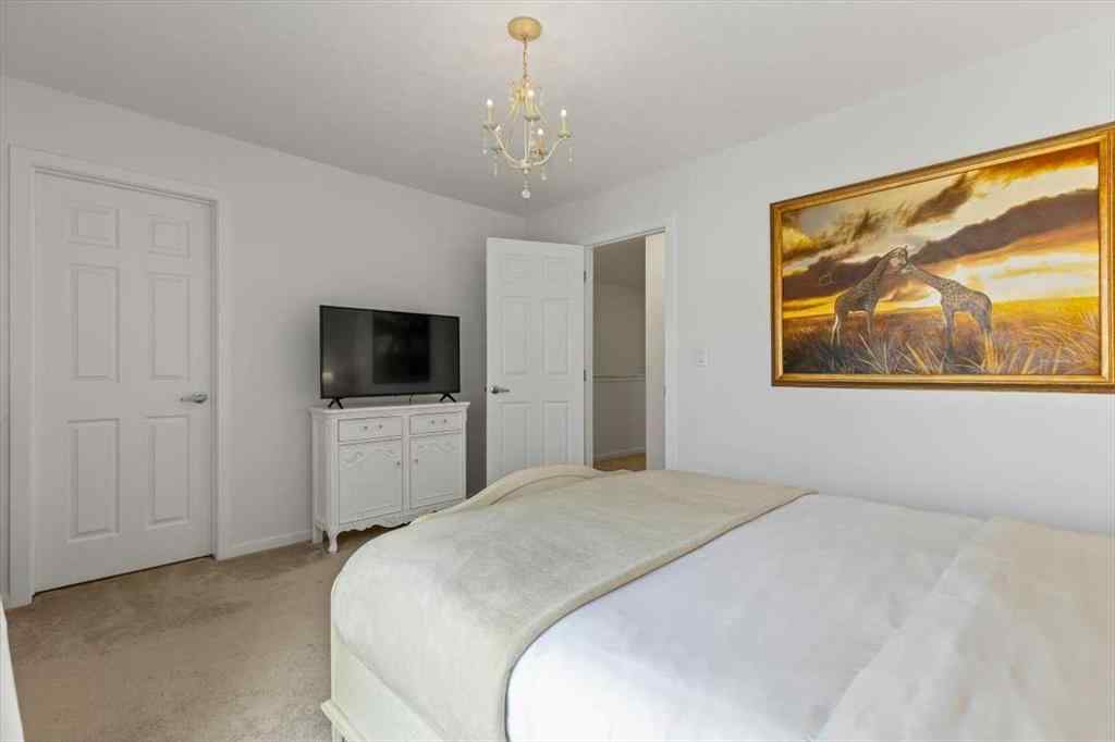 MLS® A2264984 - 602 Osborne Drive SW in Southwinds Airdrie, Residential