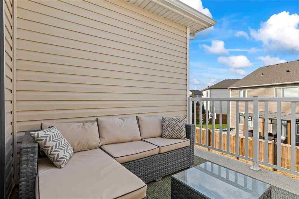 MLS® A2264984 - 602 Osborne Drive SW in Southwinds Airdrie, Residential