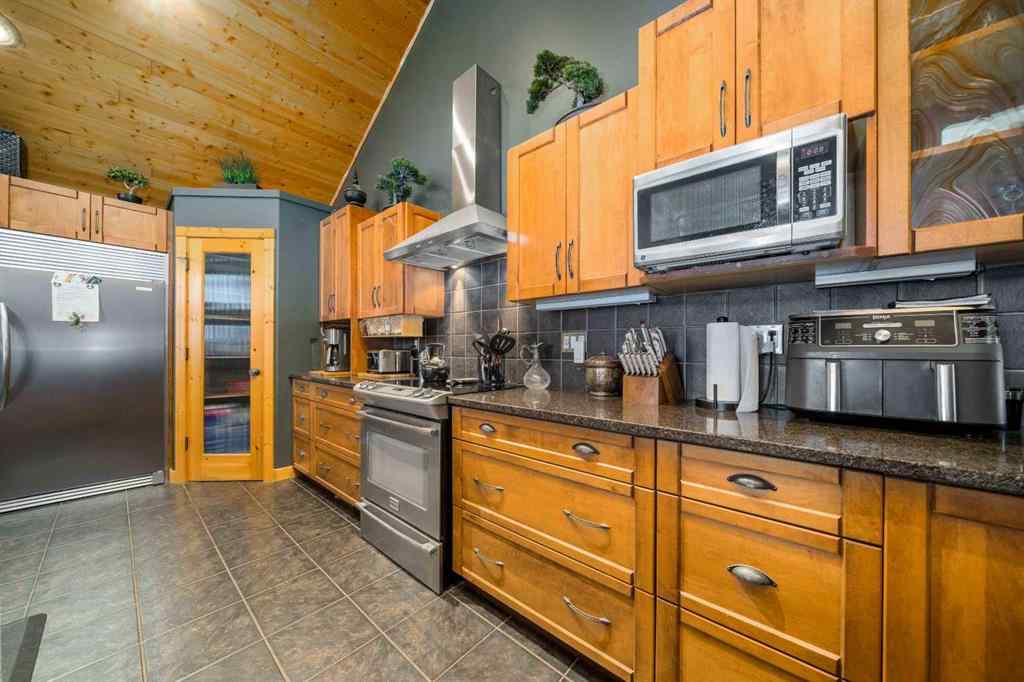 MLS® A2264986 -  7304 Township Road 124   in NONE Rural Cypress County, Residential