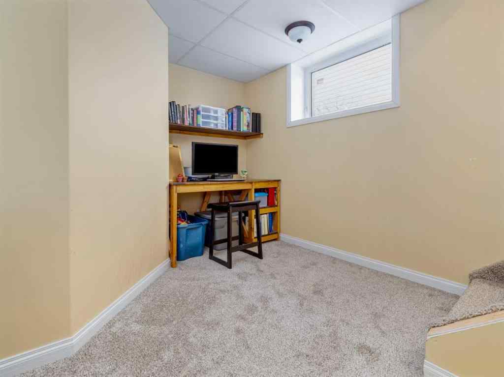 MLS® A2264987 - 1126 Briar Road  in NONE Pincher Creek, Residential