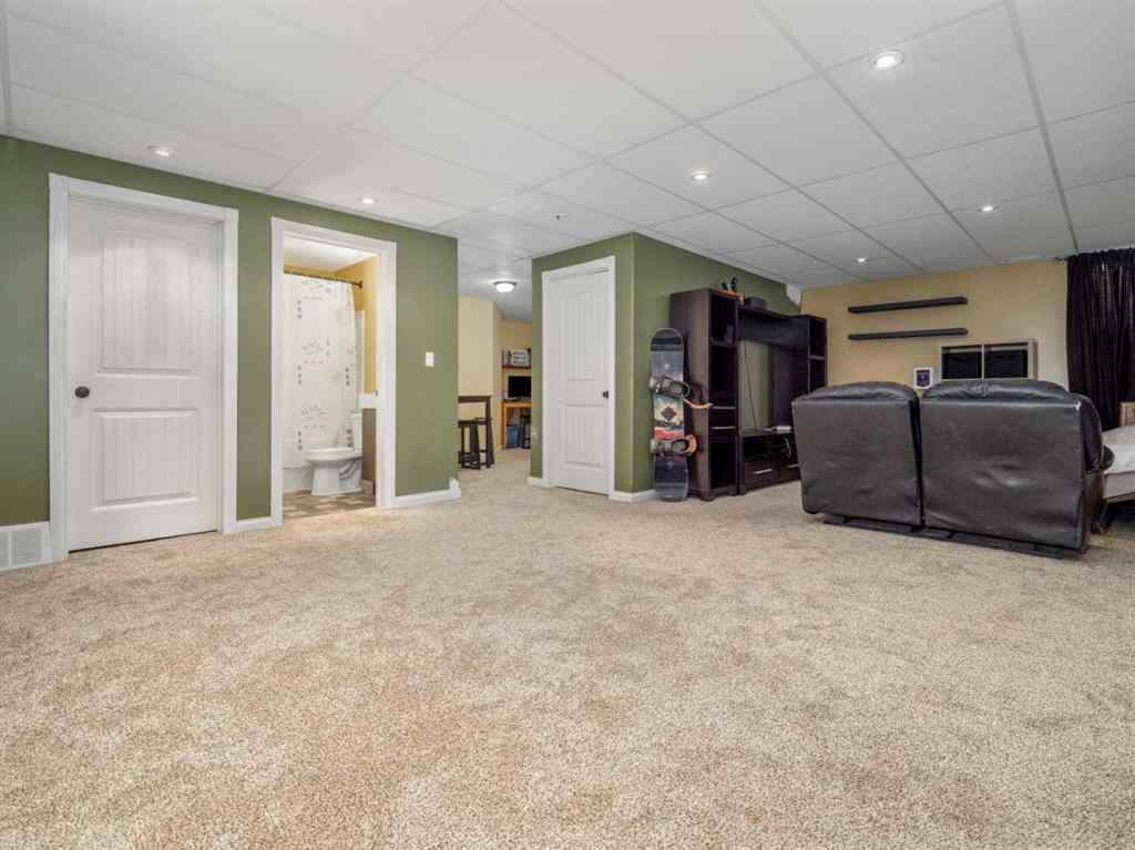 MLS® A2264987 - 1126 Briar Road  in NONE Pincher Creek, Residential