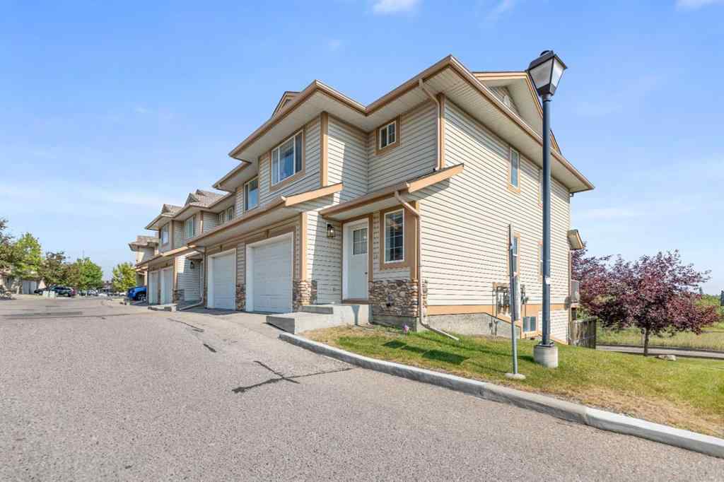 MLS® A2264988 - 4 Citadel Point NW in Citadel Calgary, Residential