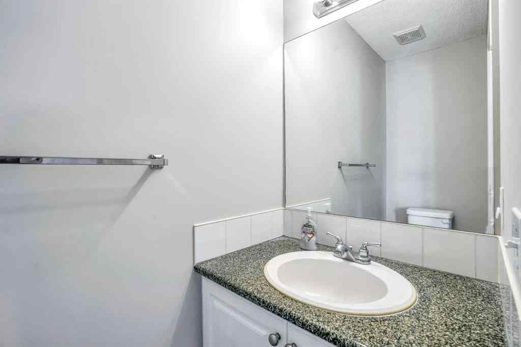 MLS® A2264988 - 4 Citadel Point NW in Citadel Calgary, Residential