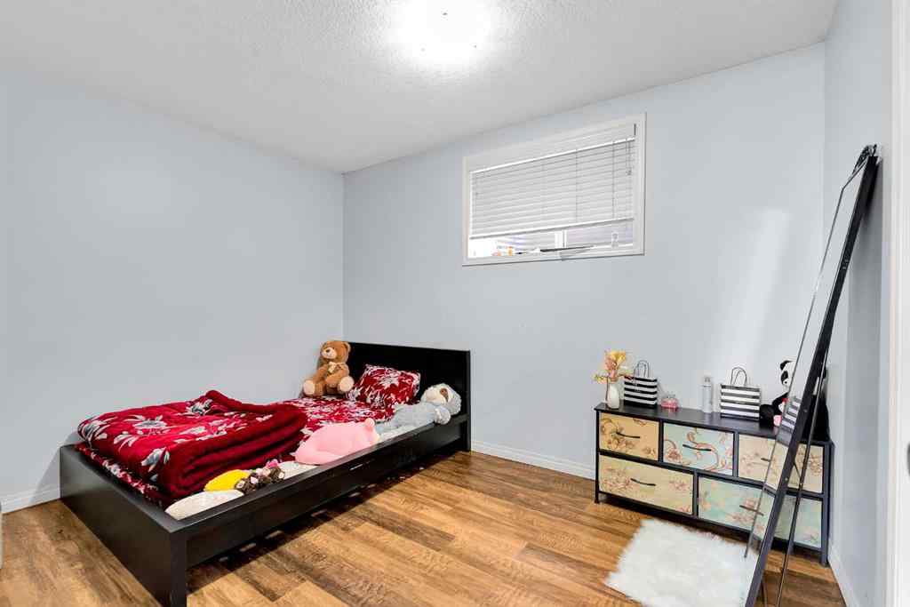 MLS® A2264989 - 61 Taralake Street NE in Taradale Calgary, Residential