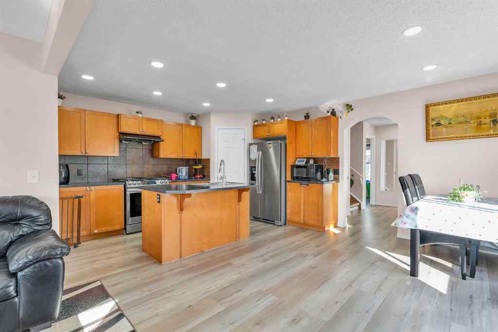 MLS® A2264989 - 61 Taralake Street NE in Taradale Calgary, Residential