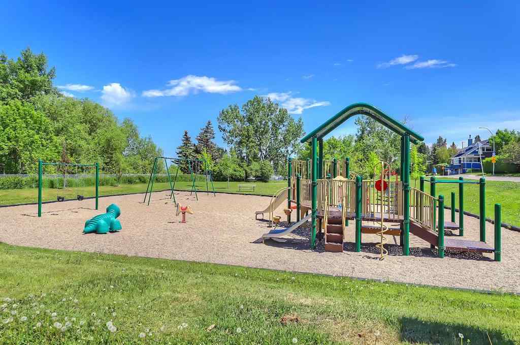 MLS® A2264990 - 2402 36 Street SW in Killarney/Glengarry Calgary, Residential