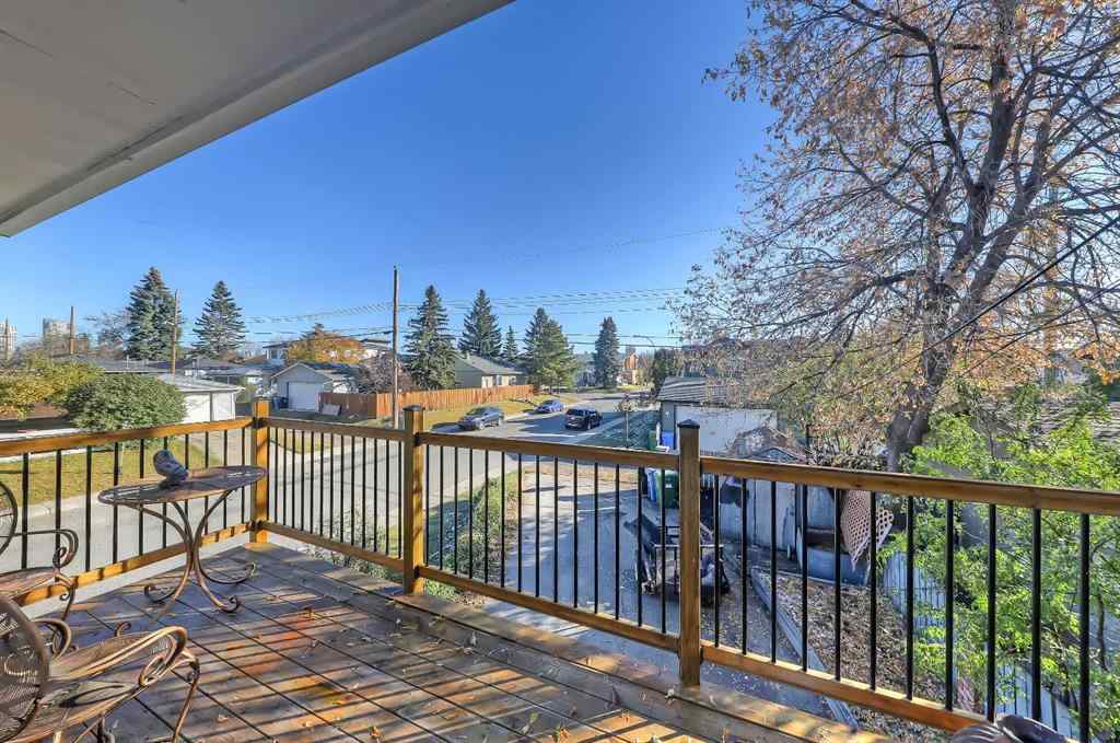 MLS® A2264990 - 2402 36 Street SW in Killarney/Glengarry Calgary, Residential