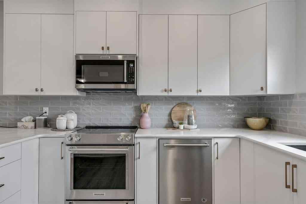 MLS® A2264994 - 931 Legacy Circle SE in Legacy Calgary, Residential