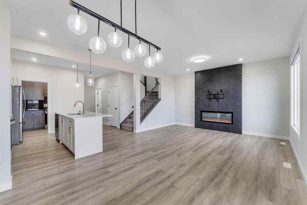 MLS® A2264996 - 592 Savanna Crescent NE in Saddle Ridge Calgary, Residential