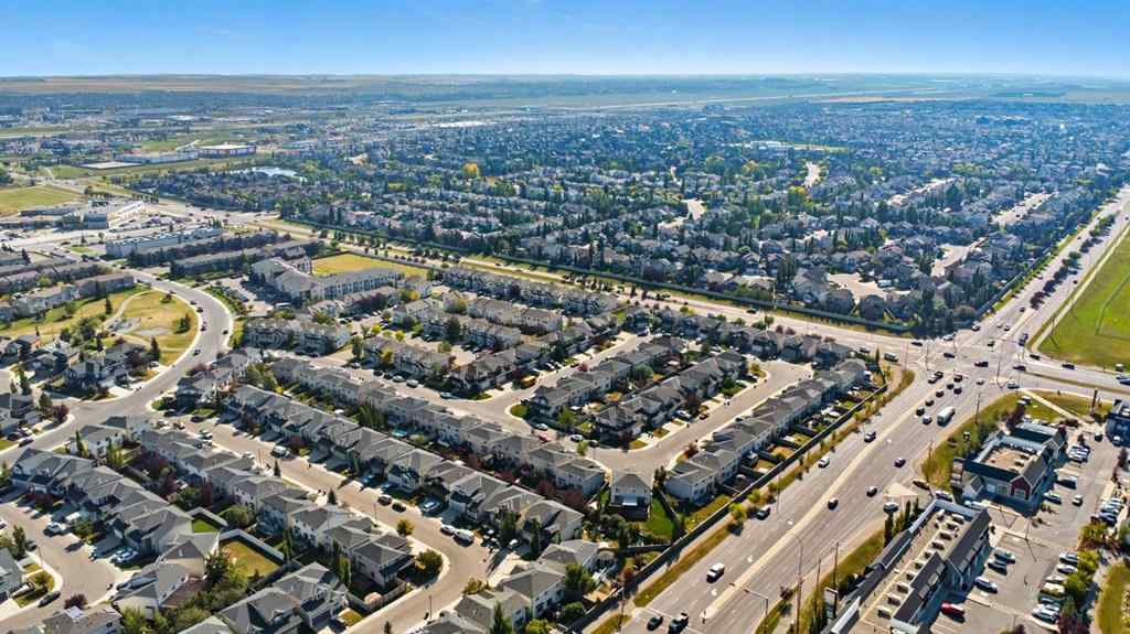 MLS® A2265001 - 824 Luxstone Square SW in Luxstone Airdrie, Residential