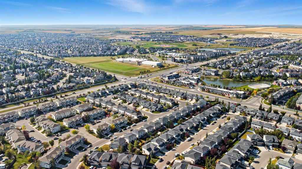 MLS® A2265001 - 824 Luxstone Square SW in Luxstone Airdrie, Residential