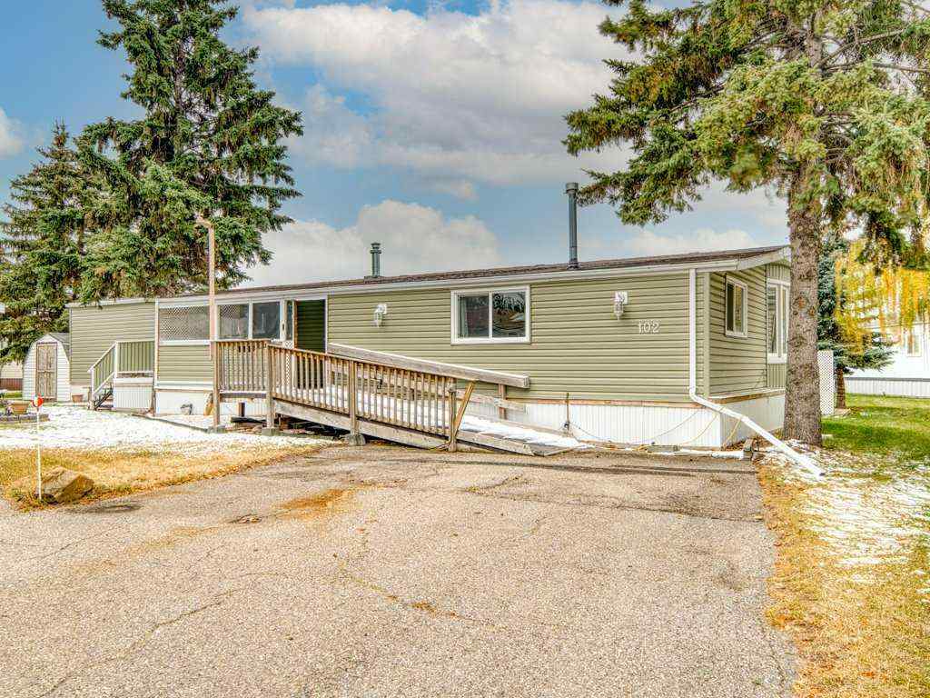 MLS® A2265004 - 102 Burroughs Place NE in Monterey Park Calgary, Mobile