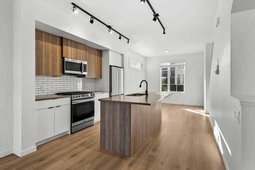 MLS® A2265007 - 90 Walgrove Common SE in Walden Calgary, Residential