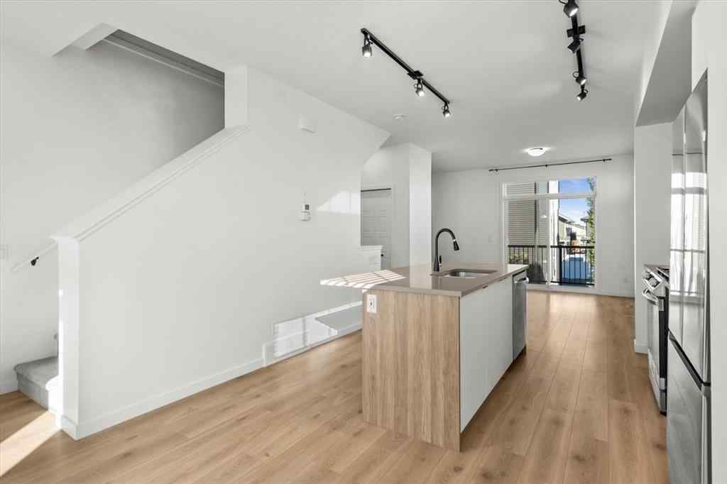 MLS® A2265007 - 90 Walgrove Common SE in Walden Calgary, Residential