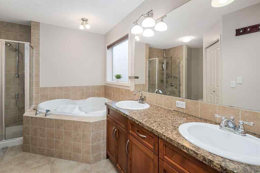 MLS® A2265008 - 38 Autumn Gardens SE in Auburn Bay Calgary, Residential