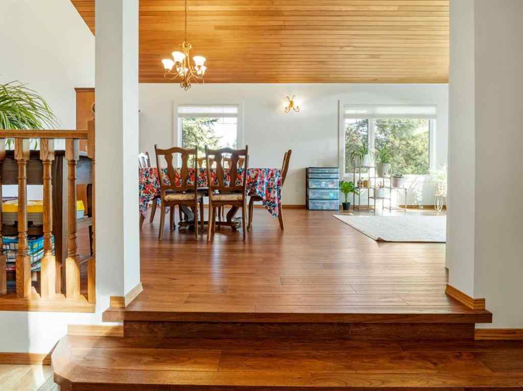 MLS® A2265009 - 152 Coachwood Point W in Ridgewood Lethbridge, Residential