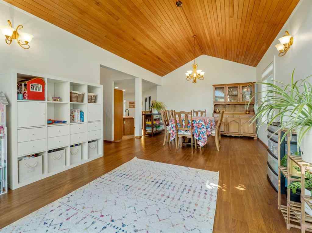 MLS® A2265009 - 152 Coachwood Point W in Ridgewood Lethbridge, Residential