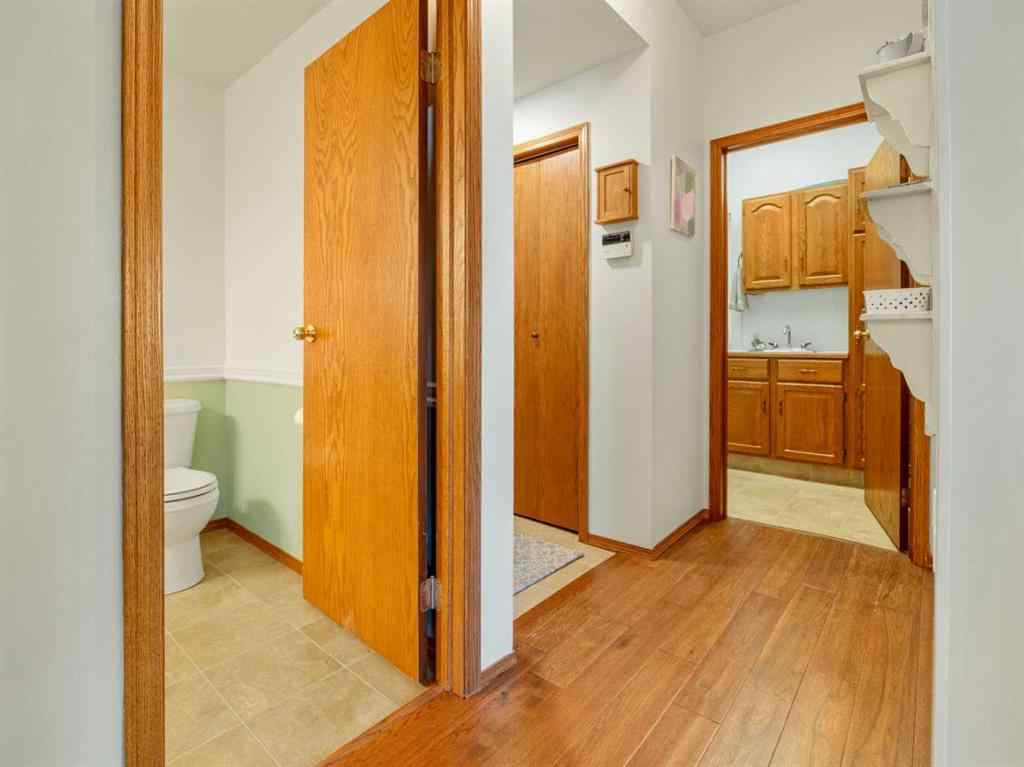 MLS® A2265009 - 152 Coachwood Point W in Ridgewood Lethbridge, Residential