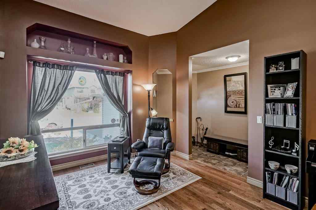 MLS® A2265014 - 148 Citadel Close NW in Citadel Calgary, Residential