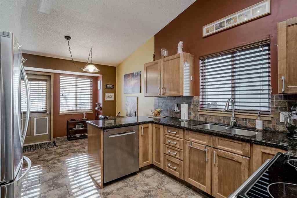 MLS® A2265014 - 148 Citadel Close NW in Citadel Calgary, Residential