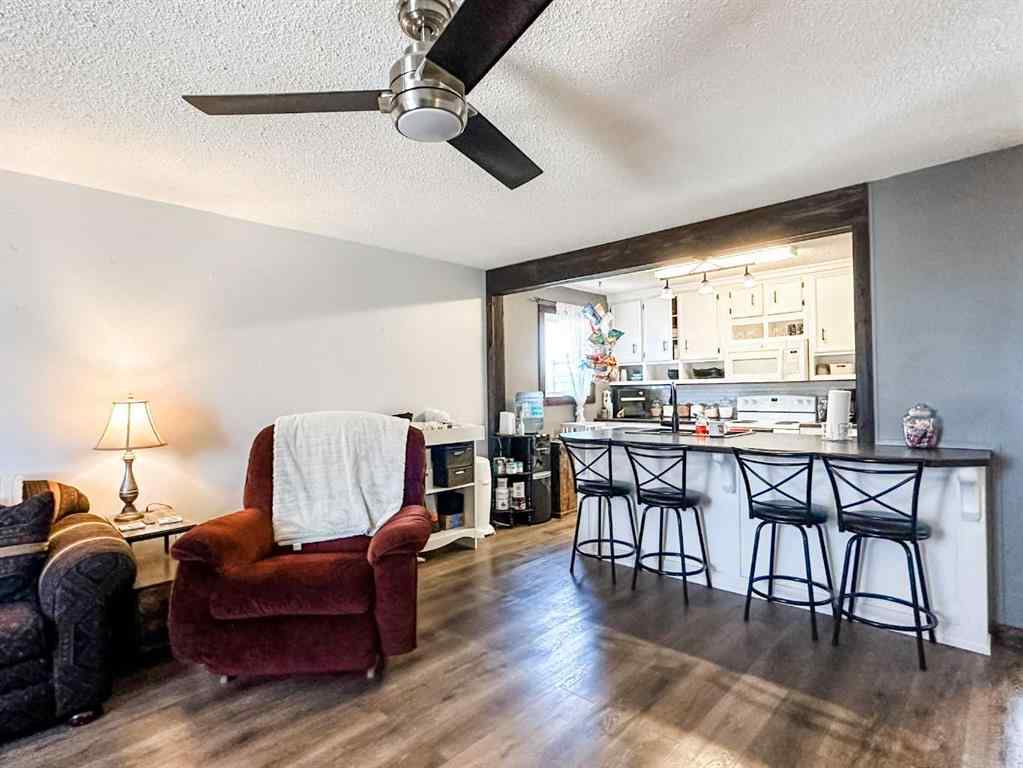 MLS® A2265016 - 5019 46 Street  in Downtown West Stettler, Residential