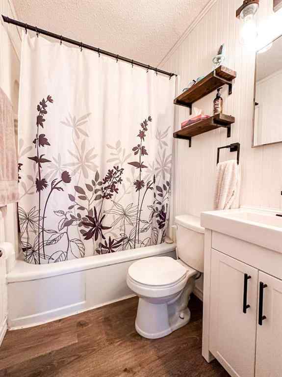 MLS® A2265016 - 5019 46 Street  in Downtown West Stettler, Residential