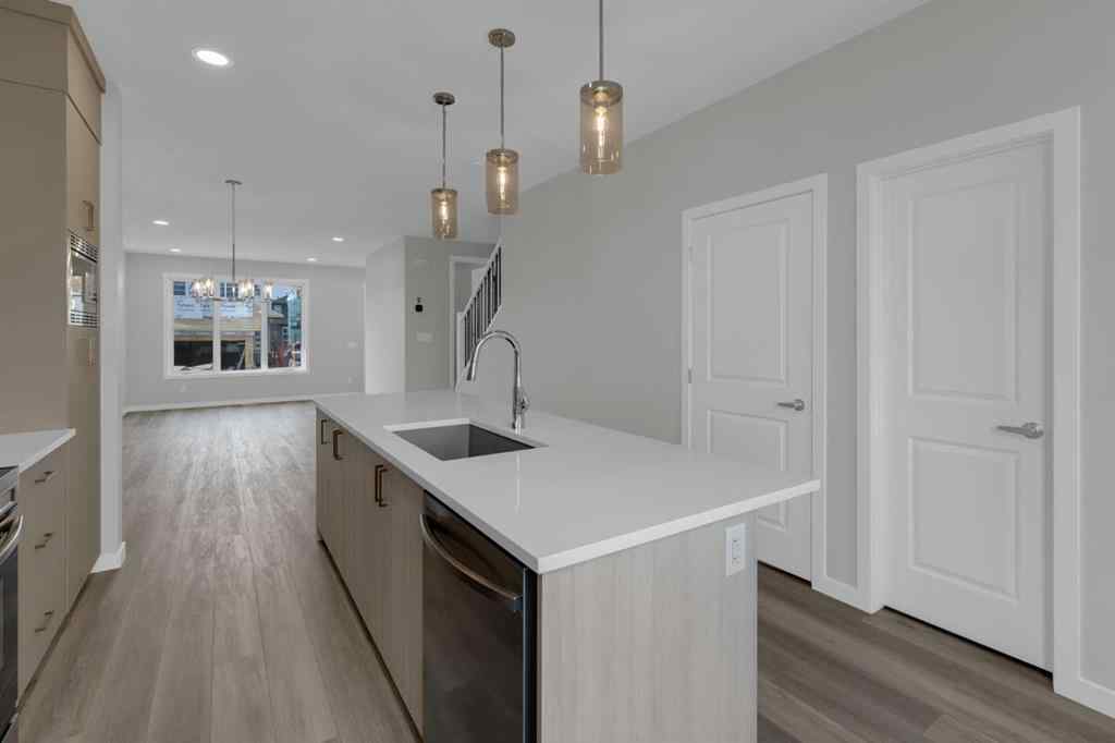 MLS® A2265021 - 2022 Cobblebrook Crescent SW in Cobblestone Creek Airdrie, Residential