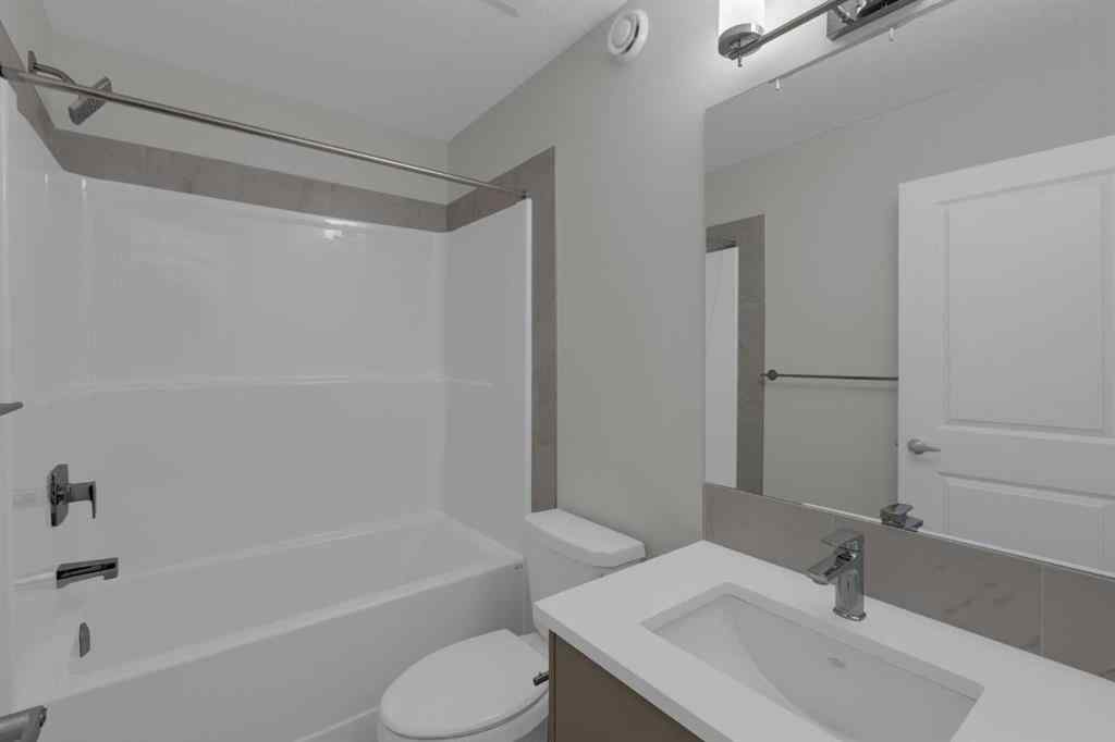 MLS® A2265021 - 2022 Cobblebrook Crescent SW in Cobblestone Creek Airdrie, Residential