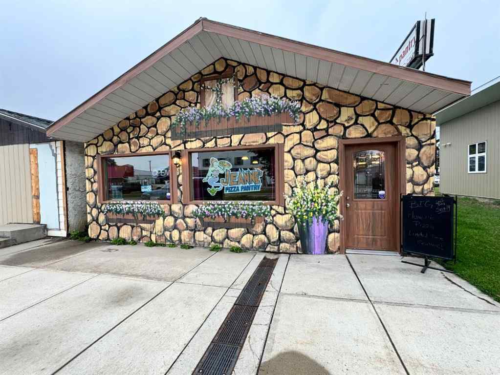 MLS® A2265024 - 4920 50 Street  in NONE Alix, Commercial