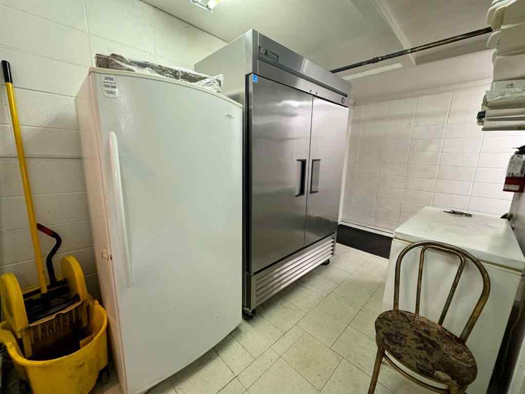 MLS® A2265024 - 4920 50 Street  in NONE Alix, Commercial